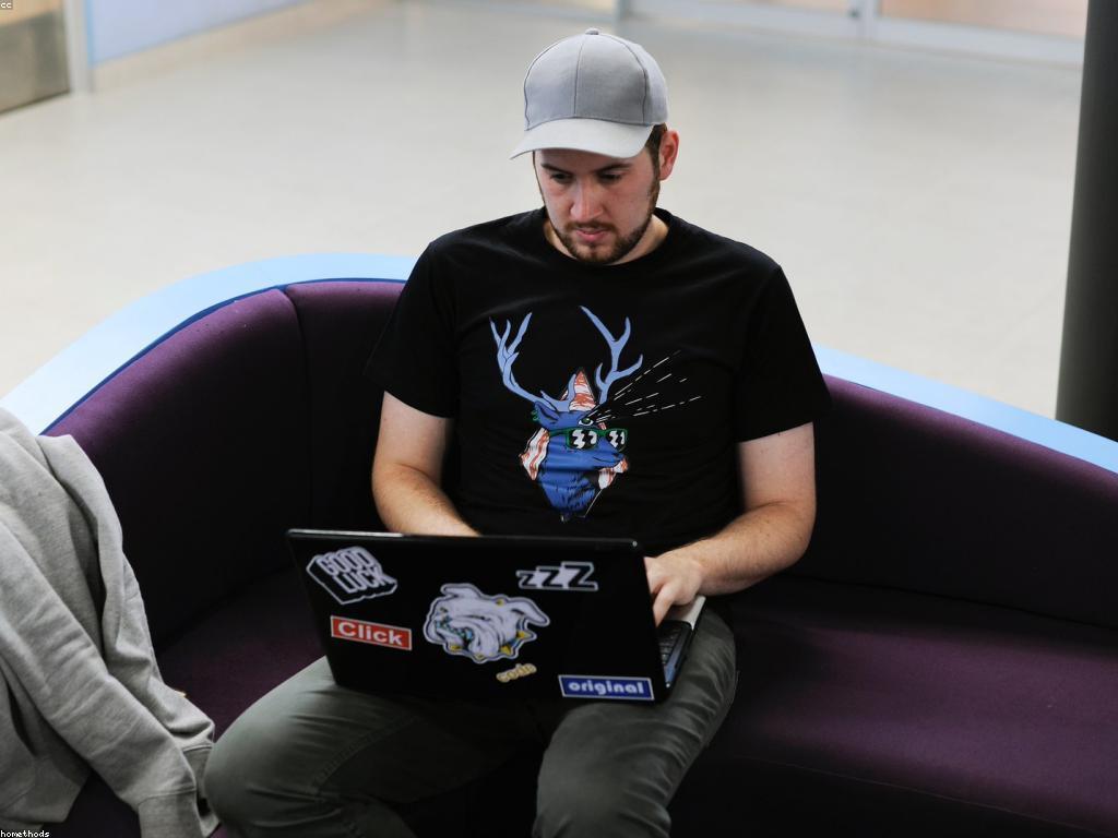 សេវាកម្មអតិថិជន៖ ការពង្រឹងបទពិសោធន៍អតិថិជន